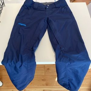 Womens xs Patagonia ski and snowboard pants- navy